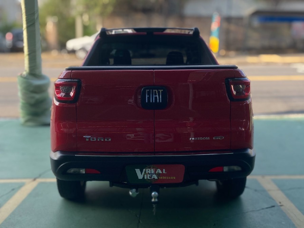 FIAT TORO 2.0 16V TURBO DIESEL FREEDOM 4WD AT9 FIAT TORO 2.0 16V TURBO DIESEL FREEDOM 4WD AT9