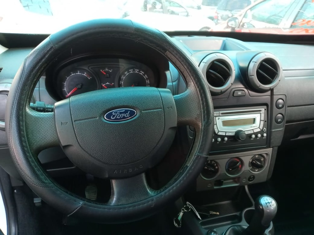 FORD ECOSPORT 2.0 4WD 16V FLEX 4P MANUAL FORD ECOSPORT 2.0 4WD 16V FLEX 4P MANUAL