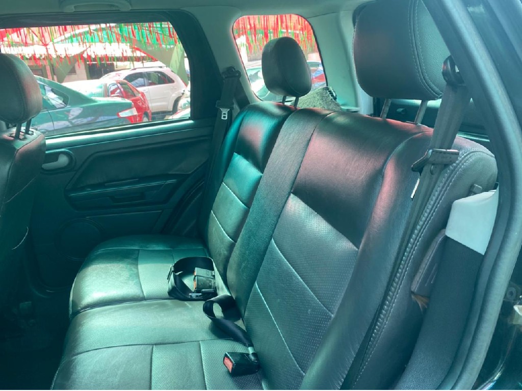FORD ECOSPORT 1.6 XLT 8V FLEX 4P MANUAL FORD ECOSPORT 1.6 XLT 8V FLEX 4P MANUAL