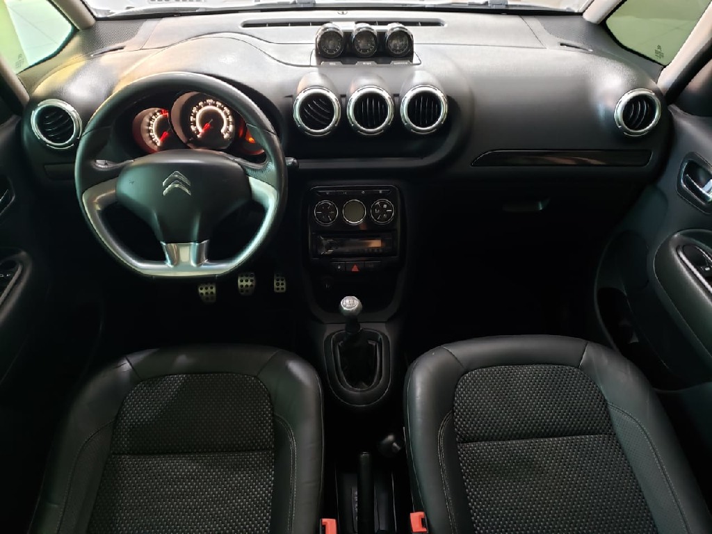 CITROEN AIRCROSS 1.6 EXCLUSIVE 16V FLEX 4P MANUAL CITROEN AIRCROSS 1.6 EXCLUSIVE 16V FLEX 4P MANUAL