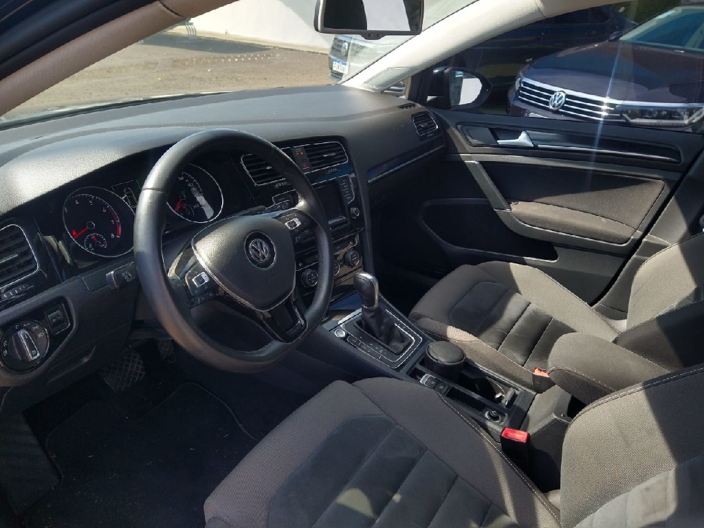 VOLKSWAGEN GOLF 1.4 TSI HIGHLINE 16V GASOLINA 4P AUTOMATICO VOLKSWAGEN GOLF 1.4 TSI HIGHLINE 16V GASOLINA 4P AUTOMATICO