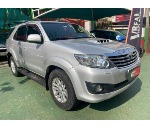 TOYOTA HILUX 3.0 SRV 4X4 CD 7 LUGARES 16V TURBO INTERCOOLER DIESEL 4P AUTOMATICO TOYOTA HILUX 3.0 SRV 4X4 CD 7 LUGARES 16V TURBO INTERCOOLER DIESEL 4P AUTOMATICO