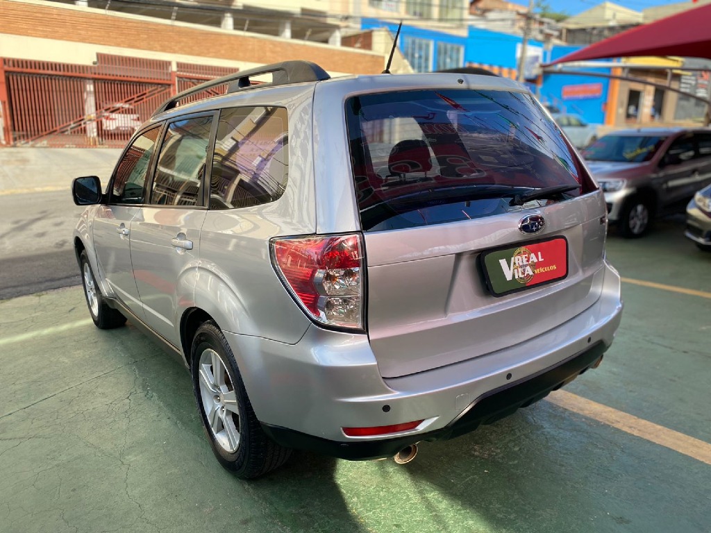 SUBARU FORESTER 2.0 LX 4X4 16V GASOLINA 4P AUTOMATICO SUBARU FORESTER 2.0 LX 4X4 16V GASOLINA 4P AUTOMATICO