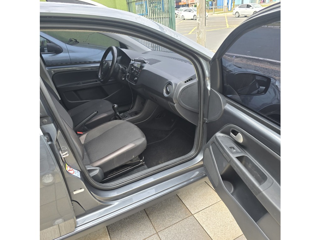 VOLKSWAGEN UP 1.0 170 TSI TOTAL FLEX XTREME 4P MANUAL 