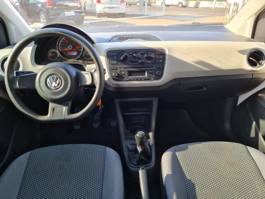 VOLKSWAGEN UP 1.0 TSI MOVE UP 12V FLEX 4P MANUAL VOLKSWAGEN UP 1.0 TSI MOVE UP 12V FLEX 4P MANUAL