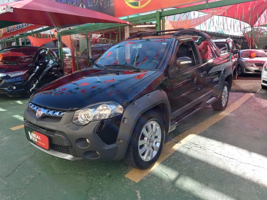 FIAT STRADA 1.8 MPI ADVENTURE CD 16V FLEX 3P AUTOMATIZADO FIAT STRADA 1.8 MPI ADVENTURE CD 16V FLEX 3P AUTOMATIZADO