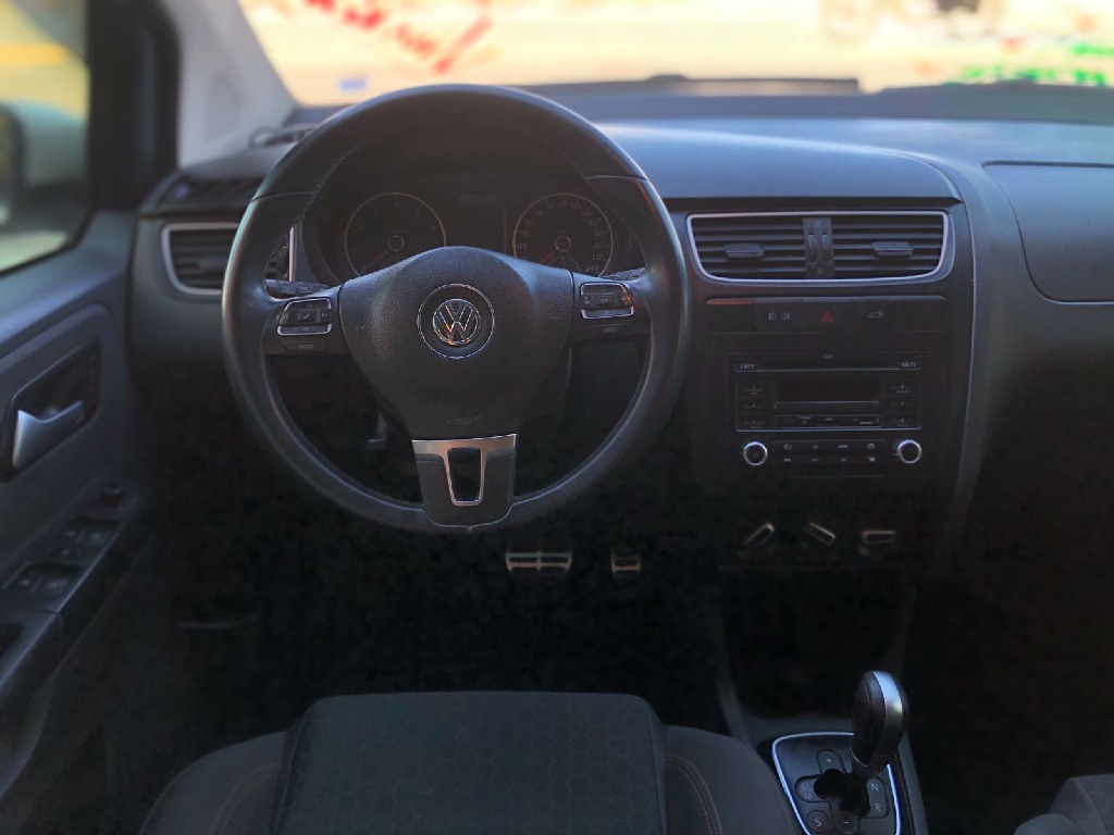 VOLKSWAGEN CROSSFOX 1.6 MI FLEX 8V 4P AUTOMATIZADO VOLKSWAGEN CROSSFOX 1.6 MI FLEX 8V 4P AUTOMATIZADO