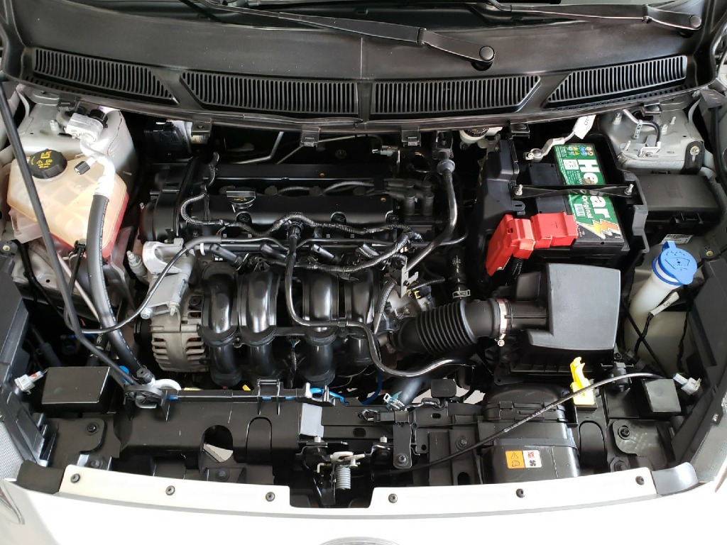 FORD KA 1.5 SE 16V FLEX 4P MANUAL FORD KA 1.5 SE 16V FLEX 4P MANUAL
