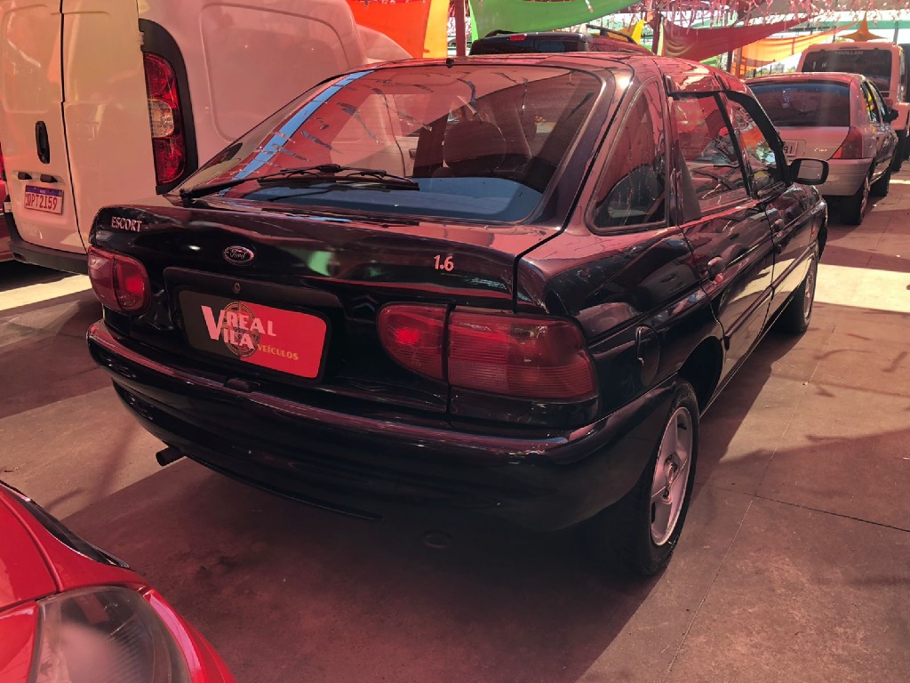 FORD ESCORT 1.6 MPI GL 8V GASOLINA 4P MANUAL FORD ESCORT 1.6 MPI GL 8V GASOLINA 4P MANUAL