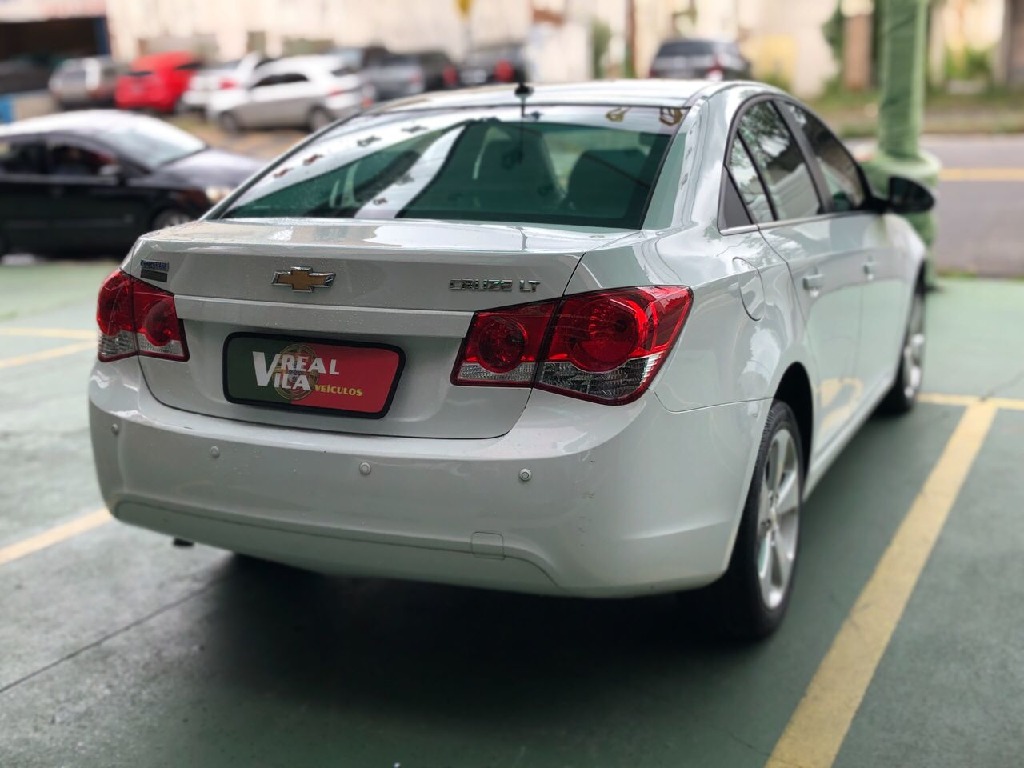 CHEVROLET CRUZE 1.8 LT 16V FLEX 4P AUTOMATICO CHEVROLET CRUZE 1.8 LT 16V FLEX 4P AUTOMATICO