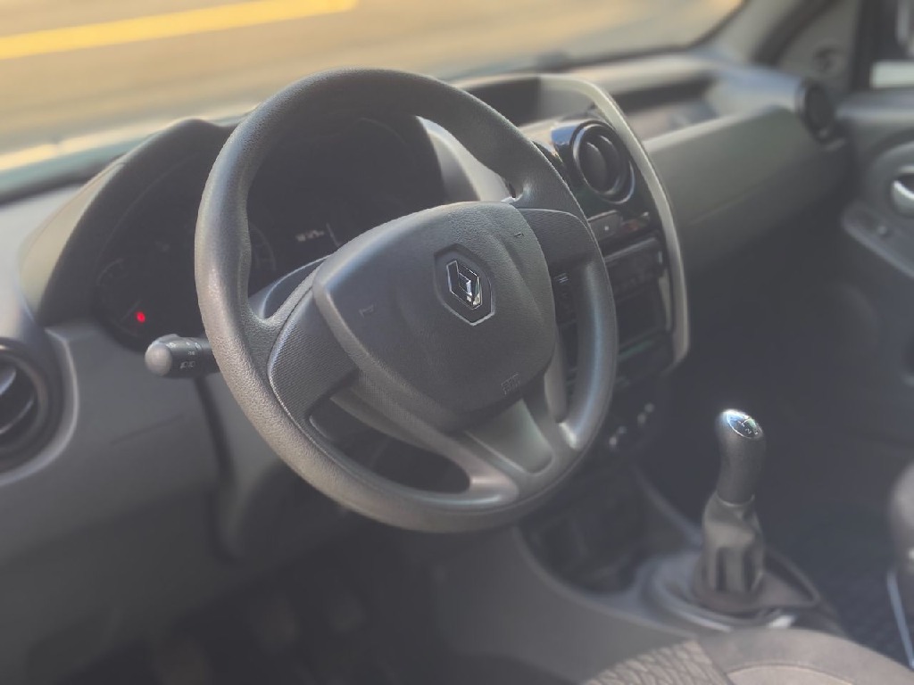 RENAULT DUSTER OROCH 1.6 16V SCE FLEX EXPRESS MANUAL RENAULT DUSTER OROCH 1.6 16V SCE FLEX EXPRESS MANUAL